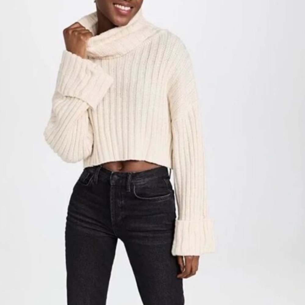 En Saison Rene Knit Turtleneck Cropped Ribbed in Natural / Cream size Large